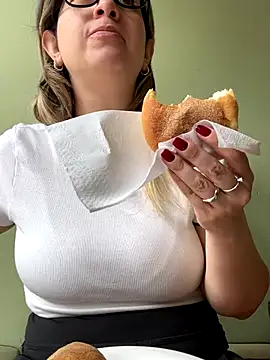 amooraaamoon online show from October 31, 1:30 pm