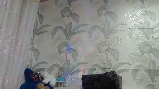 CamDiva113 online show from March 16, 3:48 pm