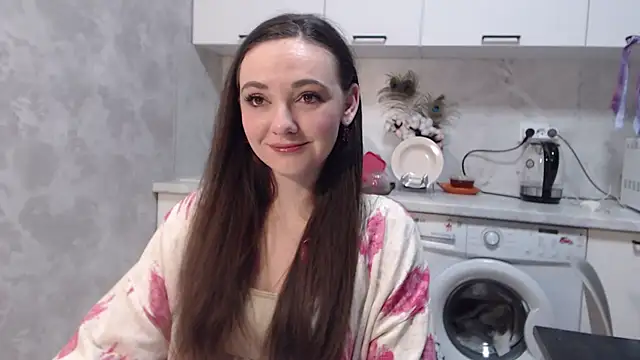 Snapshot of StacyMind chatting on February 8, 5:18 pm StacyMind online show from February 8, 5:18 pm