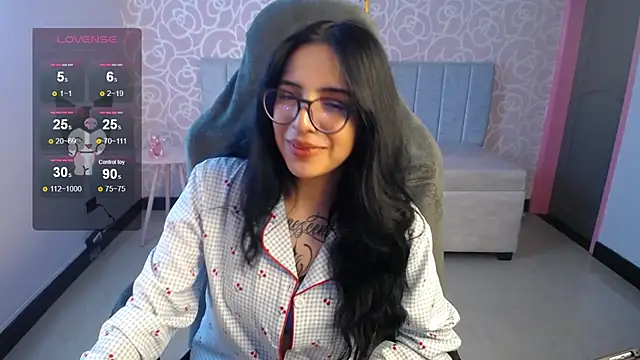 Snapshot of ninfa1_ch chatting on January 25, 2:25 pm ninfa1 ch online show from January 25, 2:25 pm