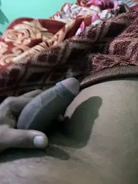 bebaboyes01 online show from October 25, 5:46 pm