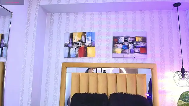 Laurent elis online show from March 6, 7:42 pm