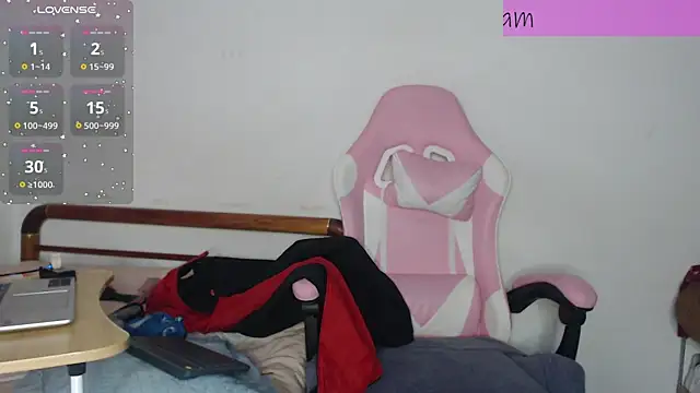 Snapshot of nicolle_paradise_ chatting on October 21, 11:04 pm nicolle paradise online show from October 21, 11:04 pm