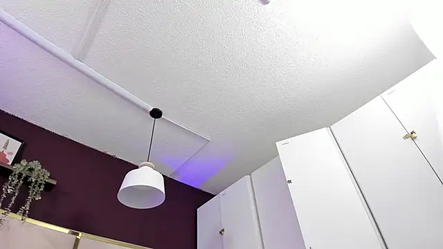 April bowie online show from November 6, 11:25 am