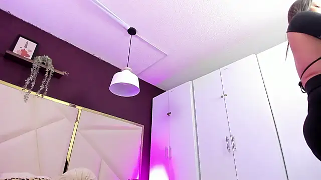 April bowie online show from January 8, 11:27 am