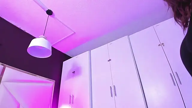 April bowie online show from November 29, 11:21 am