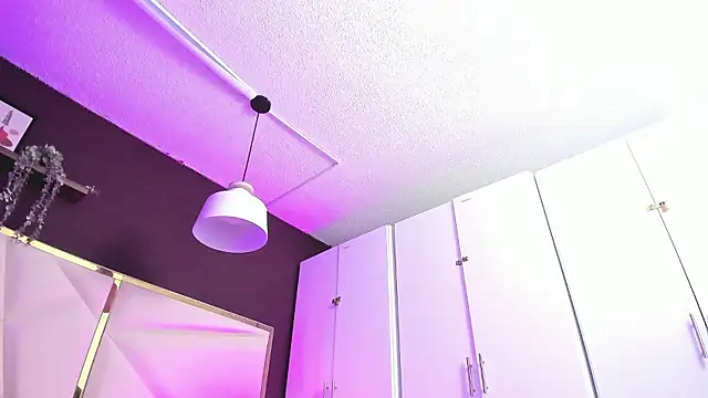 April bowie online show from January 11, 11:50 am