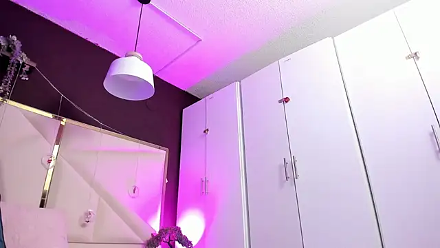 April bowie online show from December 19, 11:23 am