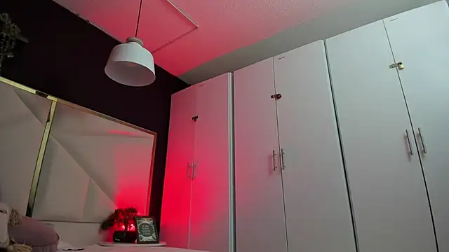 April bowie online show from November 20, 11:11 am