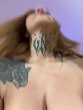 AbbyFtLuna online show from March 20, 8:10 pm