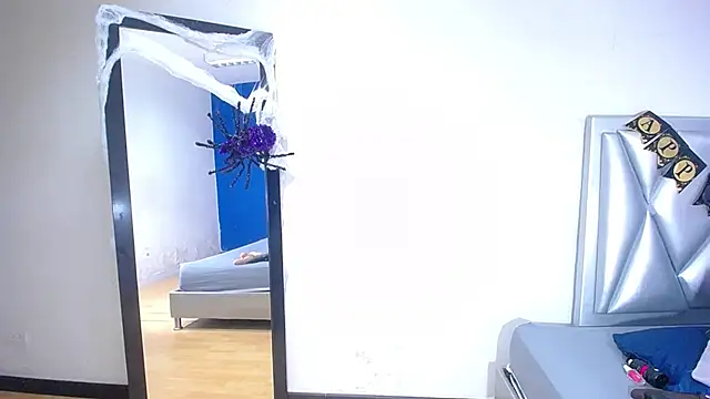 Snapshot of exotic_karmella chatting on October 24, 11:15 pm exotic karmella online show from October 24, 11:15 pm