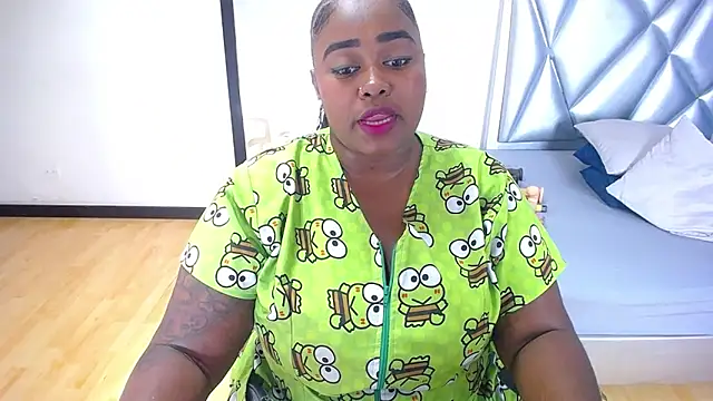 exotic karmella online show from December 4, 9:36 pm