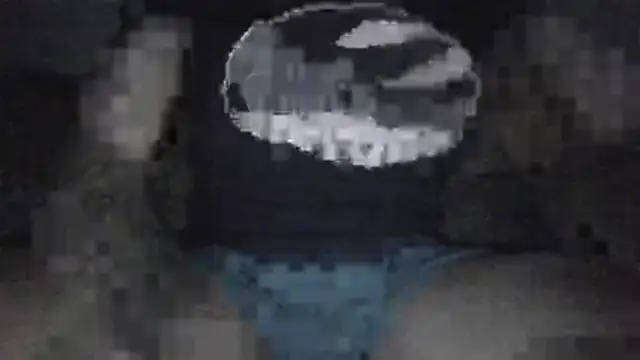 Snapshot of vinzz49 chatting on November 9, 10:14 pm vinzz49 online show from November 9, 10:14 pm