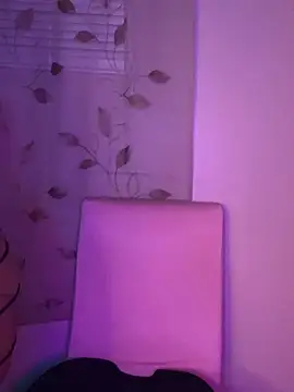 rayemillian online show from April 18, 1:30 am