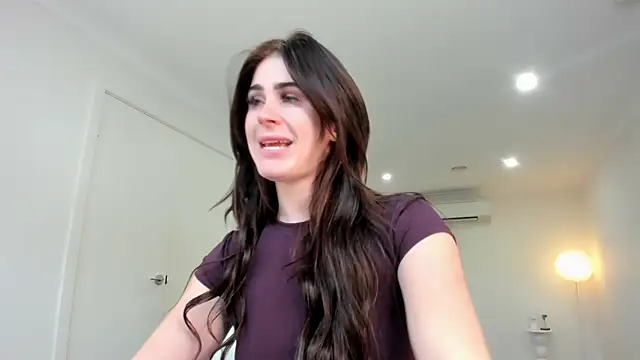 aus queen online show from October 10, 12:44 am
