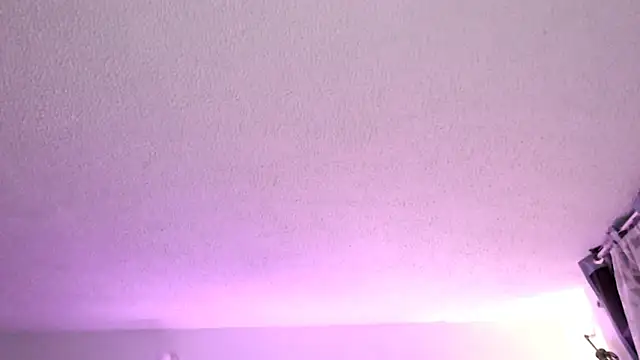 Hellen dumont online show from February 18, 1:47 am