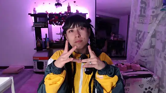 Hellen dumont online show from February 11, 12:43 am