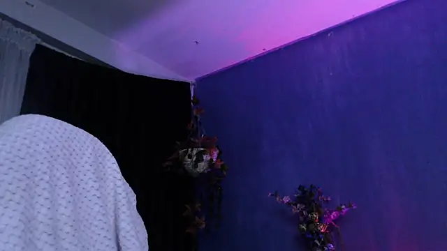 Hellen dumont online show from March 18, 2:18 am