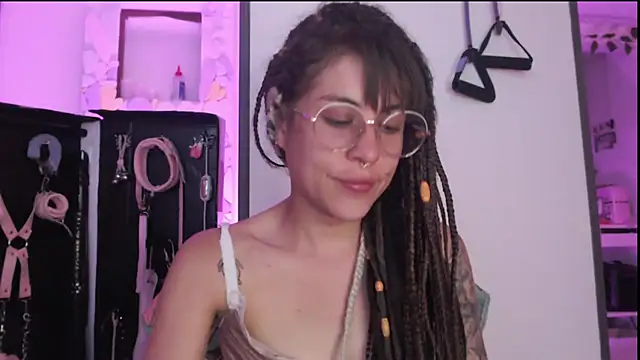 Hellen dumont online show from June 25, 5:23 am