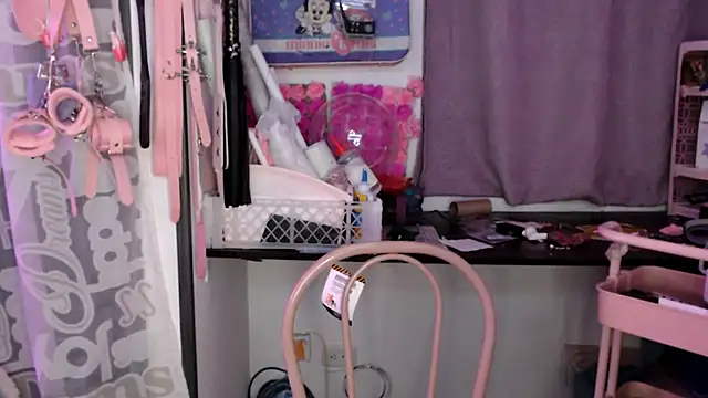 Hellen dumont online show from April 10, 12:28 am