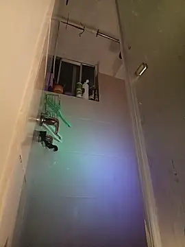 Hellen dumont online show from October 16, 12:52 am