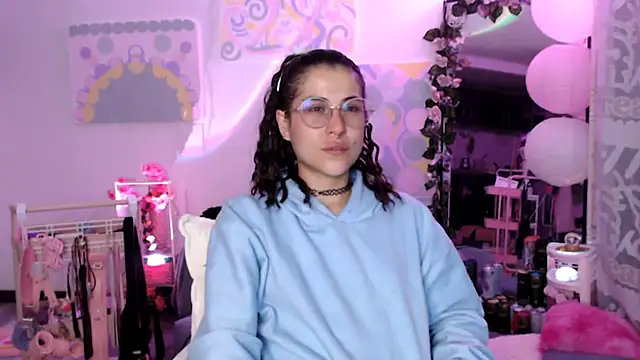 Hellen dumont online show from April 21, 2:14 am