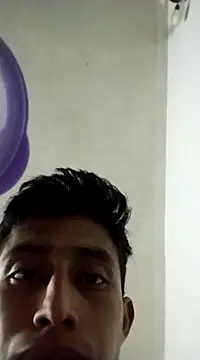 Snapshot of Flaquito_pitudo chatting on February 26, 9:12 am Flaquito pitudo online show from February 26, 9:12 am
