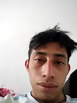 Snapshot of Flaquito_pitudo chatting on March 12, 8:52 pm Flaquito pitudo online show from March 12, 8:52 pm