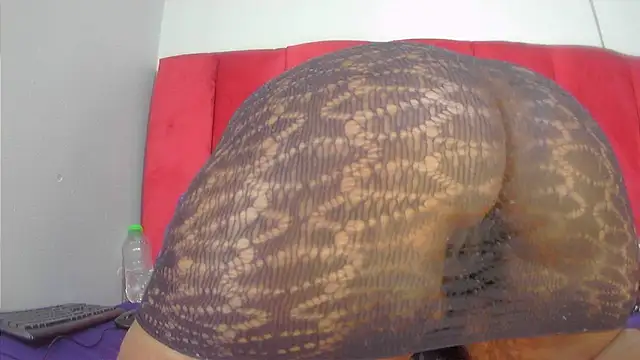 assqueenxx online show from January 11, 1:18 pm