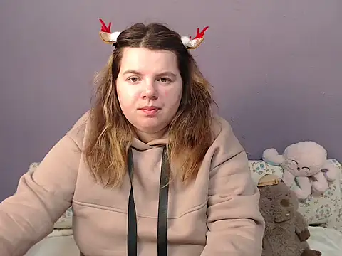 so shy online show from December 15, 7:14 am