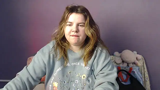 so shy online show from February 8, 7:28 am