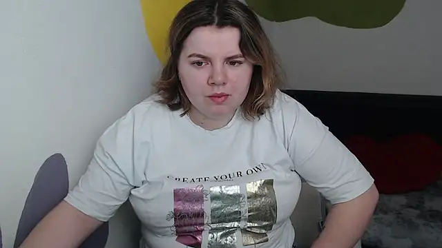 so shy online show from March 27, 7:17 am