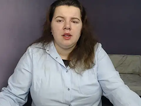 Snapshot of so_shy chatting on October 4, 6:37 am so shy online show from October 4, 6:37 am