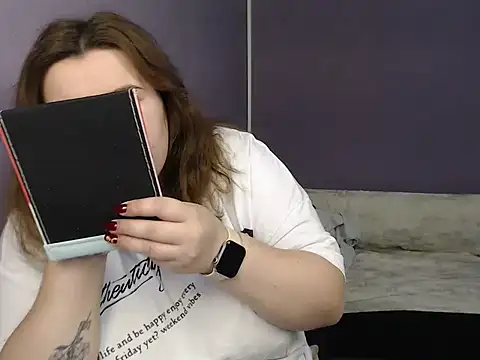 Snapshot of so_shy chatting on September 27, 6:19 am so shy online show from September 27, 6:19 am