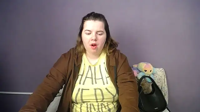 so shy online show from April 23, 7:04 am