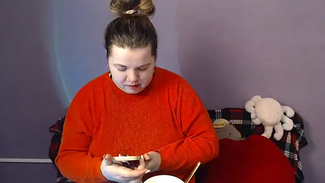 so shy online show from February 15, 7:31 am