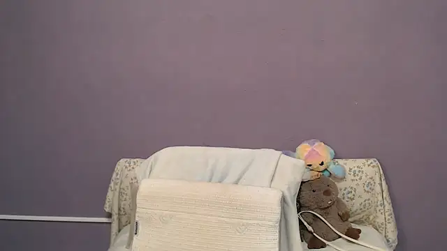 so shy online show from March 13, 6:29 am