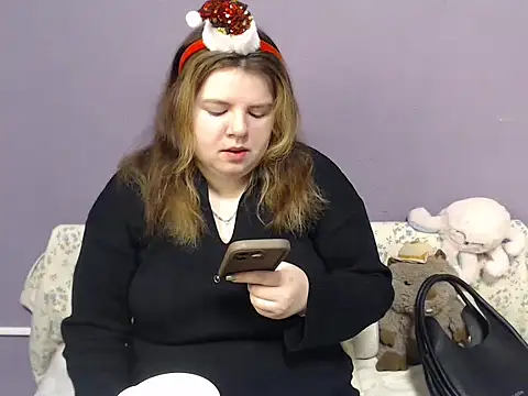 so shy online show from December 23, 7:51 am