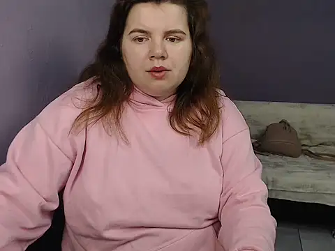 Snapshot of so_shy chatting on September 22, 5:57 am so shy online show from September 22, 5:57 am