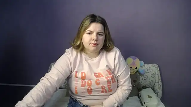 so shy online show from April 4, 5:58 am