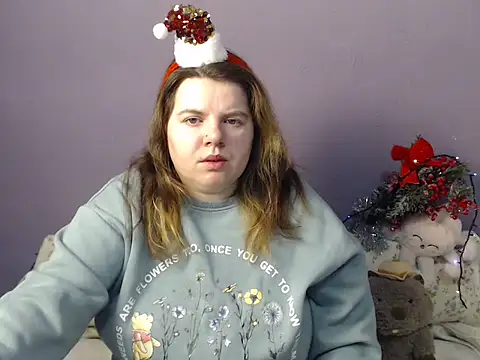 so shy online show from December 14, 7:25 am