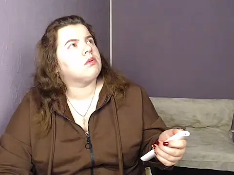 Snapshot of so_shy chatting on September 23, 6:20 am so shy online show from September 23, 6:20 am