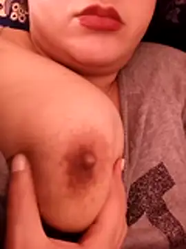 carmelasexy online show from April 5, 10:33 am