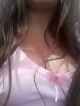 Snapshot of carmelasexy chatting on February 20, 12:25 pm carmelasexy online show from February 20, 12:25 pm