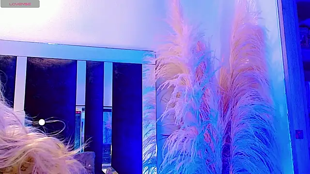 honey skin online show from February 23, 9:48 pm