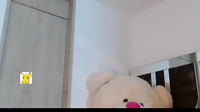 honey skin online show from March 9, 4:00 pm