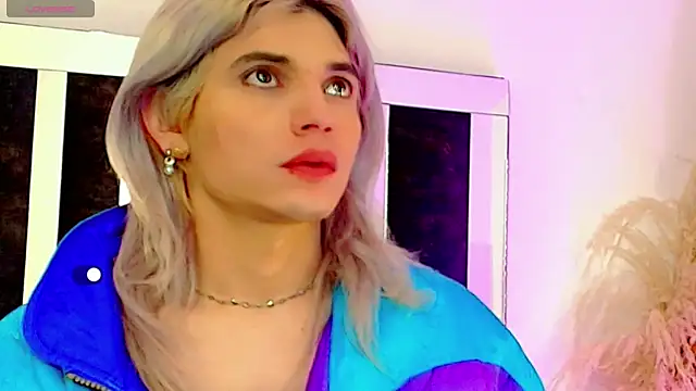 honey skin online show from April 10, 10:50 pm