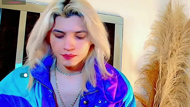 honey skin online show from April 14, 5:51 pm