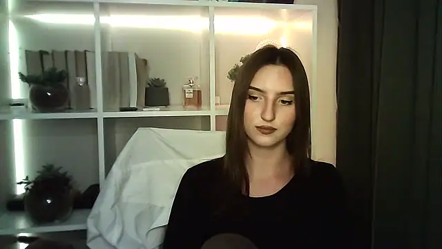 X Alisa online show from September 14, 6:30 pm