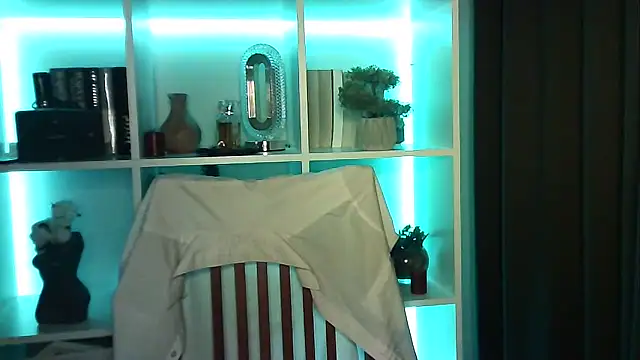 X Alisa online show from February 12, 7:13 pm